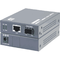 Gigabit Ethernet LWL Konverter mit 1x 1000Base-T GbE 1000Mbps RJ45 Port und 1x 1000Base-X GbE SFP Steckplatz mit Multimode 1000Base-SX oder Singlemode (Monomode) 1000Base-LX SFP Modul. Stromeinspeisung per Power over Ethernet nach IEEE 802.3af Standard (PD powered device).