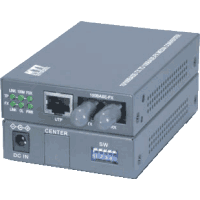 Fast Ethernet Desktop Medienkonverter mit 1x 10/100MBit/s 100Base-TX RJ-45 Port und 1x 100Base-FX Multimode / Singlemode (Monomode) oder BiDi (WDM / SingleFiber) Port, Optimiertes Latenzverhalten, auto-negotiation, auto MDI/MDI-X, Abmessungen BxTxH 108x75.5x23mm, Eingangsversorgung PoE Power over Ethernet Powered Device (PD) nach IEEE 802.3af Standard, alternativ +7V..+57V DC (Lieferumfang ohne Netzteil), Verbrauch max. 2W. Betriebstemperatur -5°C..+50°C, RH 5..95% nicht kondensierend, FCC class B, CE class B. Auf Anfrage CWDM 1470..1610nm 40/80km.